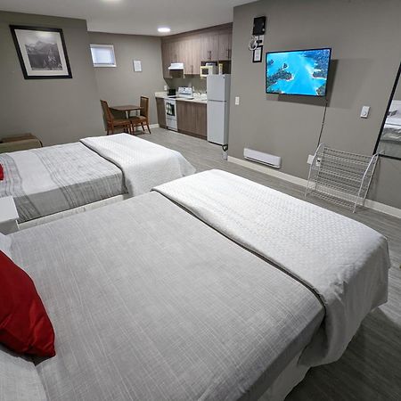 Riverside Motel Medicine Hat Exteriér fotografie
