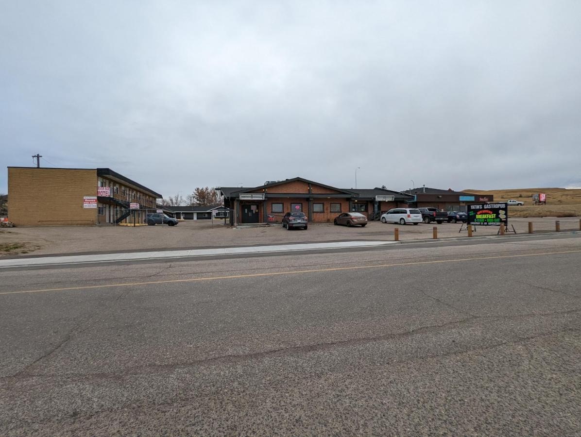 Riverside Motel Medicine Hat Exteriér fotografie