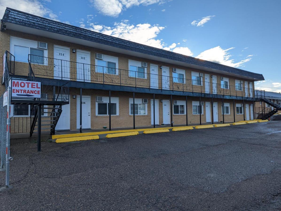 Riverside Motel Medicine Hat Exteriér fotografie